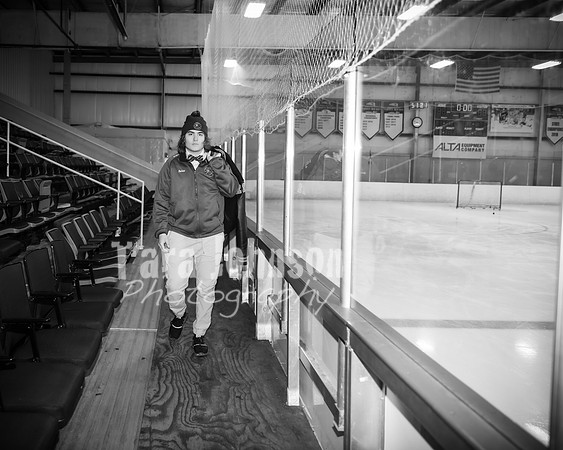 Caleb Baker - Hockey - BW - TJP (53 of 58)