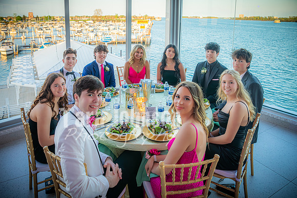 2024 U of D Prom - The Dinner - DH (4 of 8)