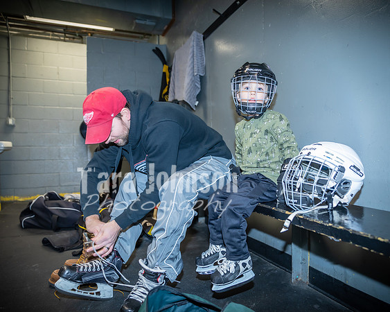 Caleb Baker Hockey Family - TJP (3 of 54)