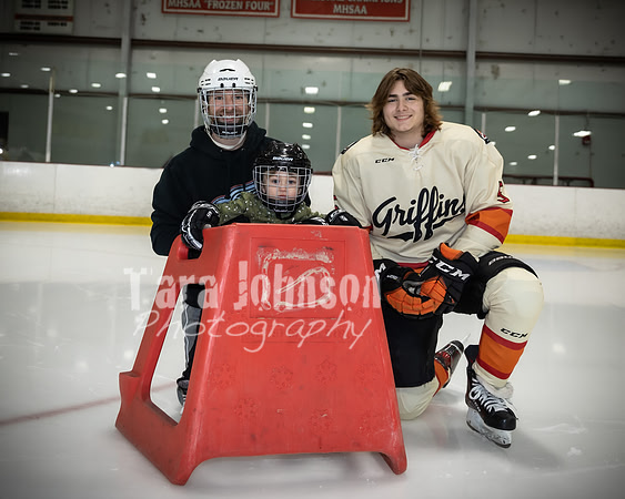 Caleb Baker Hockey Family - TJP (20 of 54)