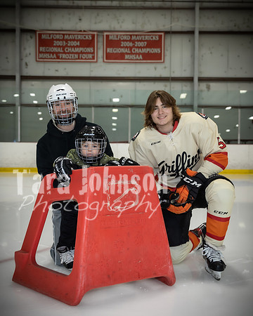 Caleb Baker Hockey Family - TJP (21 of 54)