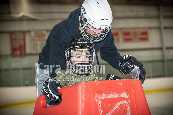 Caleb Baker Hockey Family - TJP (34 of 54)