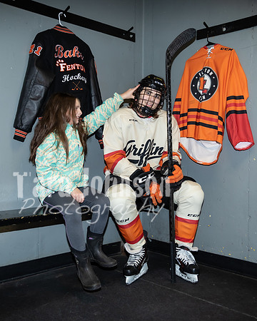 Caleb Baker Hockey Family - TJP (52 of 54)