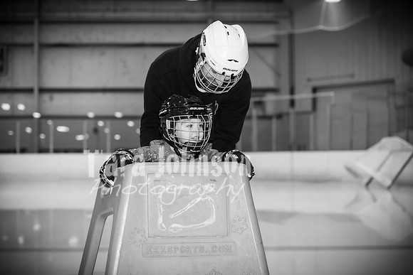 Caleb Baker Hockey Family - BW - TJP (11 of 54)