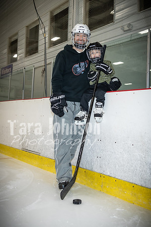 Caleb Baker Hockey Family - TJP (38 of 54)