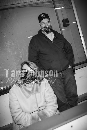 Caleb Baker Hockey Family - BW - TJP (39 of 54)