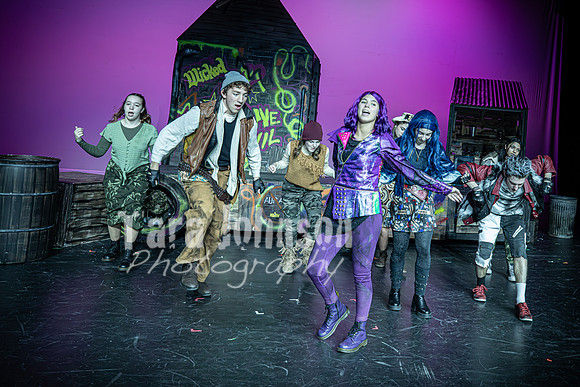 2024 LHS Descendants - R2 Act 1- TJP (27 of 625)