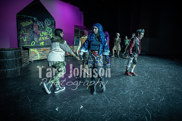 2024 LHS Descendants - R2 Act 1- TJP (55 of 625)