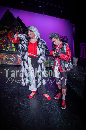 2024 LHS Descendants - R2 Act 1- TJP (95 of 625)