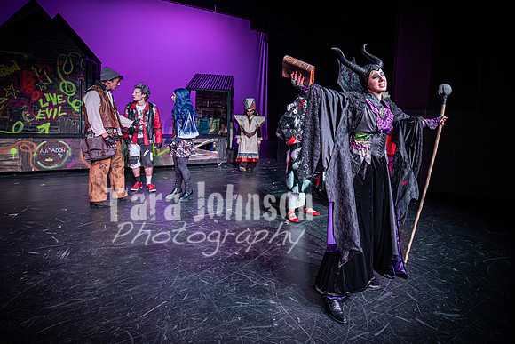 2024 LHS Descendants - R2 Act 1- TJP (111 of 625)