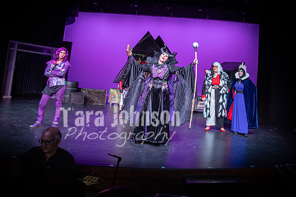 2024 LHS Descendants - R3 Act 1 - TJP (68 of 522)