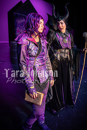 2024 LHS Descendants - R3 Act 1 - TJP (91 of 522)