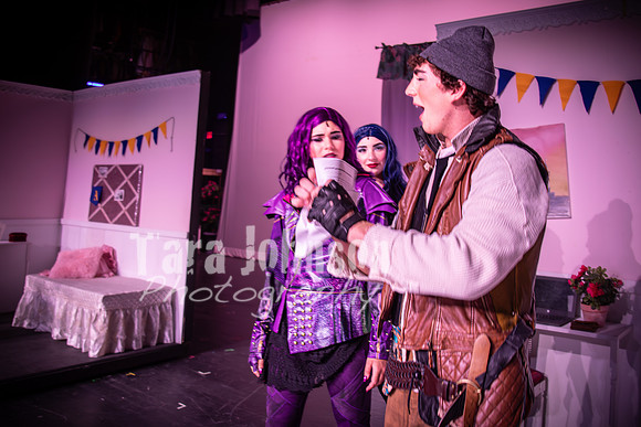 2024 LHS Descendants - R3 Act 1 - TJP (194 of 522)