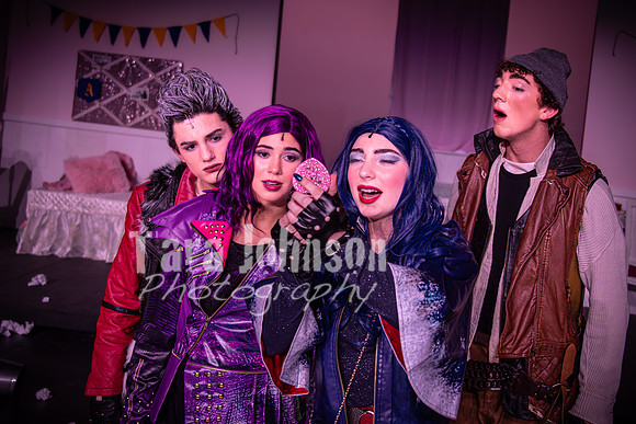 2024 LHS Descendants - R3 Act 1 - TJP (206 of 522)