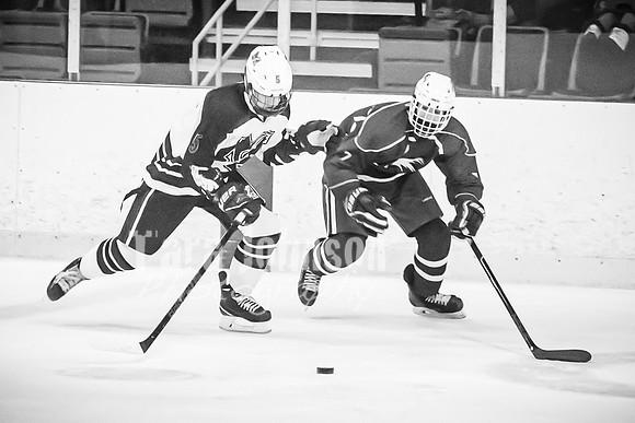 2021 MHS Hockey - Quintyn Young - BW - TJP (25 of 86)