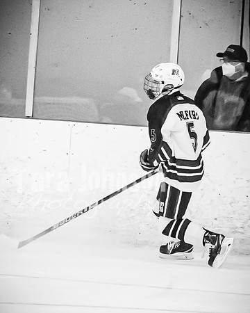 2021 MHS Hockey - Quintyn Young - BW - TJP (31 of 86)