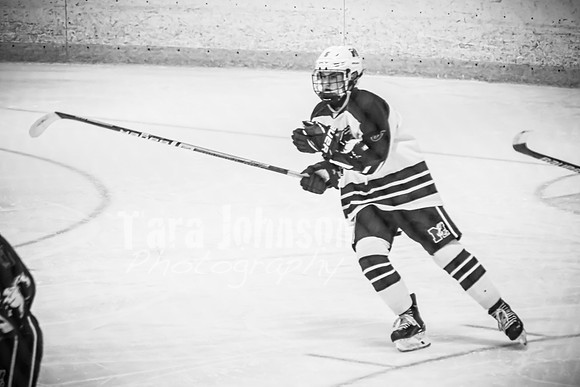 2021 MHS Hockey - Quintyn Young - BW - TJP (38 of 86)