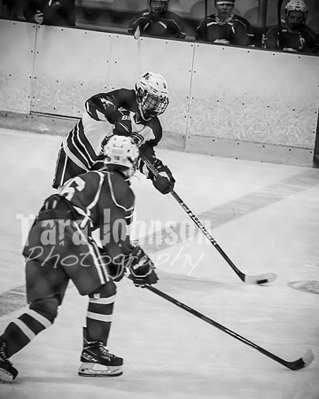 2021 MHS Hockey - Quintyn Young - BW - TJP (57 of 86)