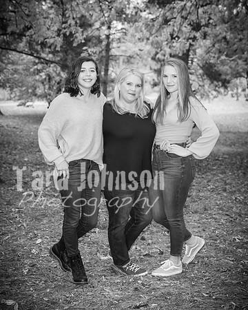 Scripture Family - BW - TJP (35 of 37)