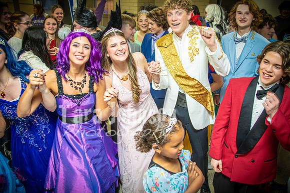 24 LHS - Descendants - Celebration - TJP (9 of 42)