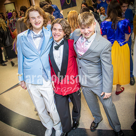 24 LHS - Descendants - Celebration - TJP (26 of 42)