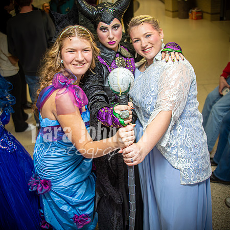 24 LHS - Descendants - Celebration - TJP (40 of 42)