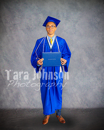 2025 IA Graduation - Gray Backdrop - TJP (81 of 359)