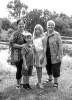 Weeks Family - BW - TJP (10 of 39)