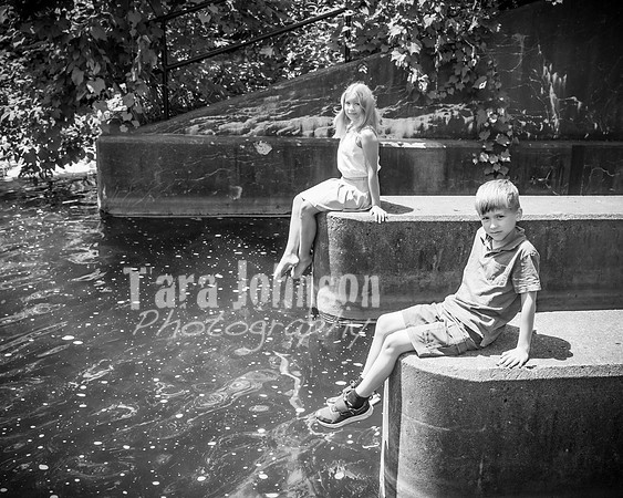 Weeks Family - BW - TJP (21 of 39)
