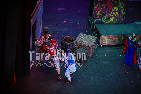 24 LHS - Descendants - Sunday Matinee - TJP (35 of 435)