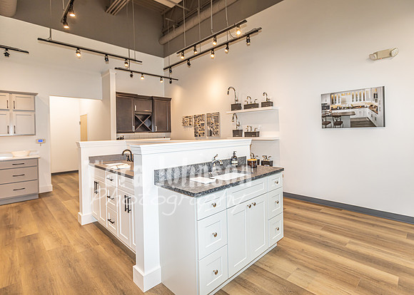Commercial - Cabinets Express - TJP (39 of 60)
