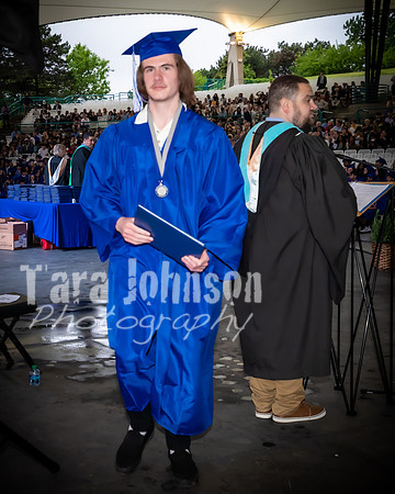 22 IA Grad - Angle #4 Celebration Walk - TJP (106 of 345)