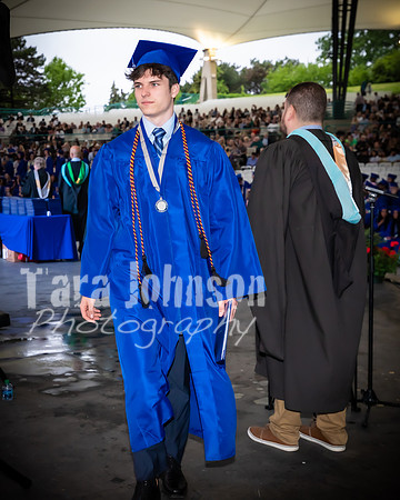 22 IA Grad - Angle #4 Celebration Walk - TJP (76 of 345)