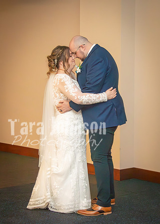 24 M. & K. Eaton Wedding [The Dance] - DH (1 of 29)