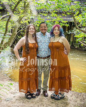 Torres Family @ Paint Creek Trail - Color - TJP (11 of 36)
