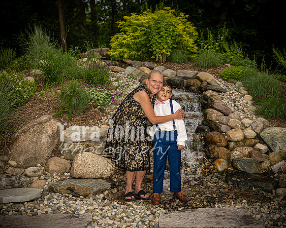 Jordan & Britney - Candids, Farm & Sparklers (104 of 147)