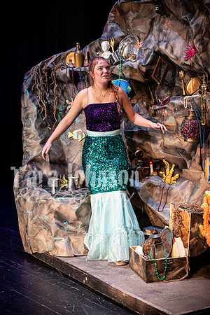 22 LHS Theatre - Mermaid R1 - Act 1 - TJP (152 of 363)