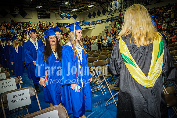 2022 LHS - Angle #1 Entrance- TJP (165 of 195)