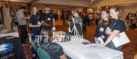 (web banners) 21 Fall LHS - VEI (@ 72 ppi & 10 MB max) (15 of 33)