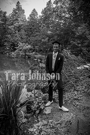 Gerrard McCoy @ Cranbrook Gardens - BW - TJP (46 of 127)