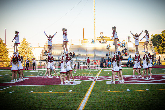 2022 MHS Cheer 9-30 Game - TJP (7 of 13)