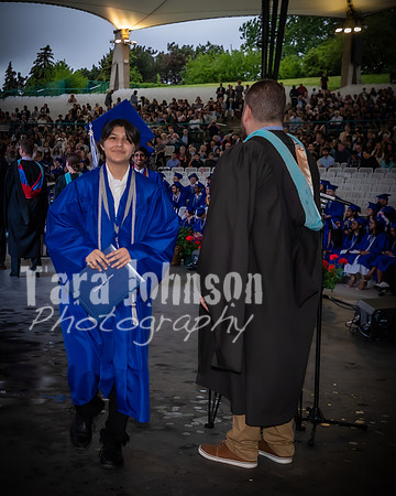 22 IA Grad - Angle #4 Celebration Walk - TJP (146 of 345)