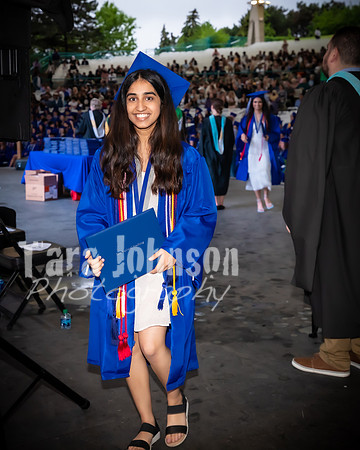 22 IA Grad - Angle #4 Celebration Walk - TJP (114 of 345)