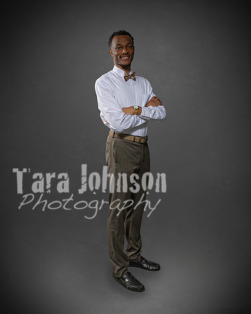 Gerrard McCoy @ the Studio - Full Pose - TJP (18 of 18)