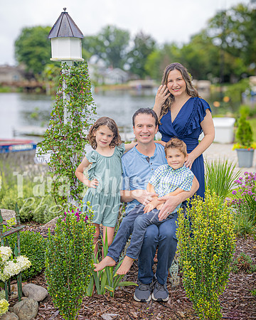Sculthorpe Family @ Cedar Island - Color - TJP (22 of 60)