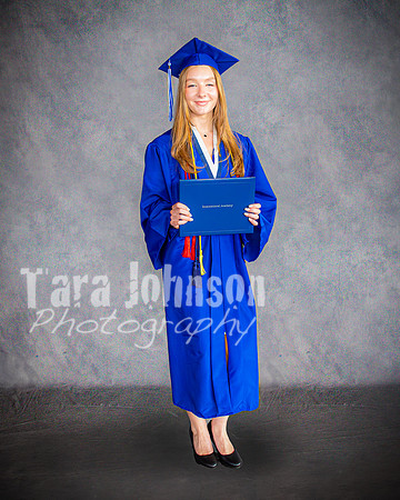2025 IA Graduation - Gray Backdrop - TJP (172 of 359)