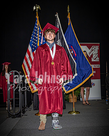 22 MHS Grad - Angle #2 Flags - TJP (294 of 297)