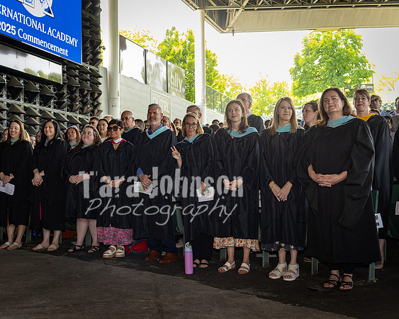 25 IA Graduation - Ceremony - DH (22 of 141)