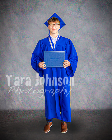 2025 IA Graduation - Gray Backdrop - TJP (63 of 359)