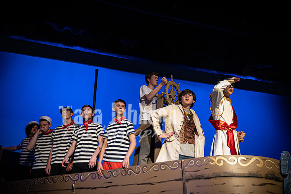 22 LHS Theatre - Mermaid R1 - Act 1 - TJP (165 of 363)